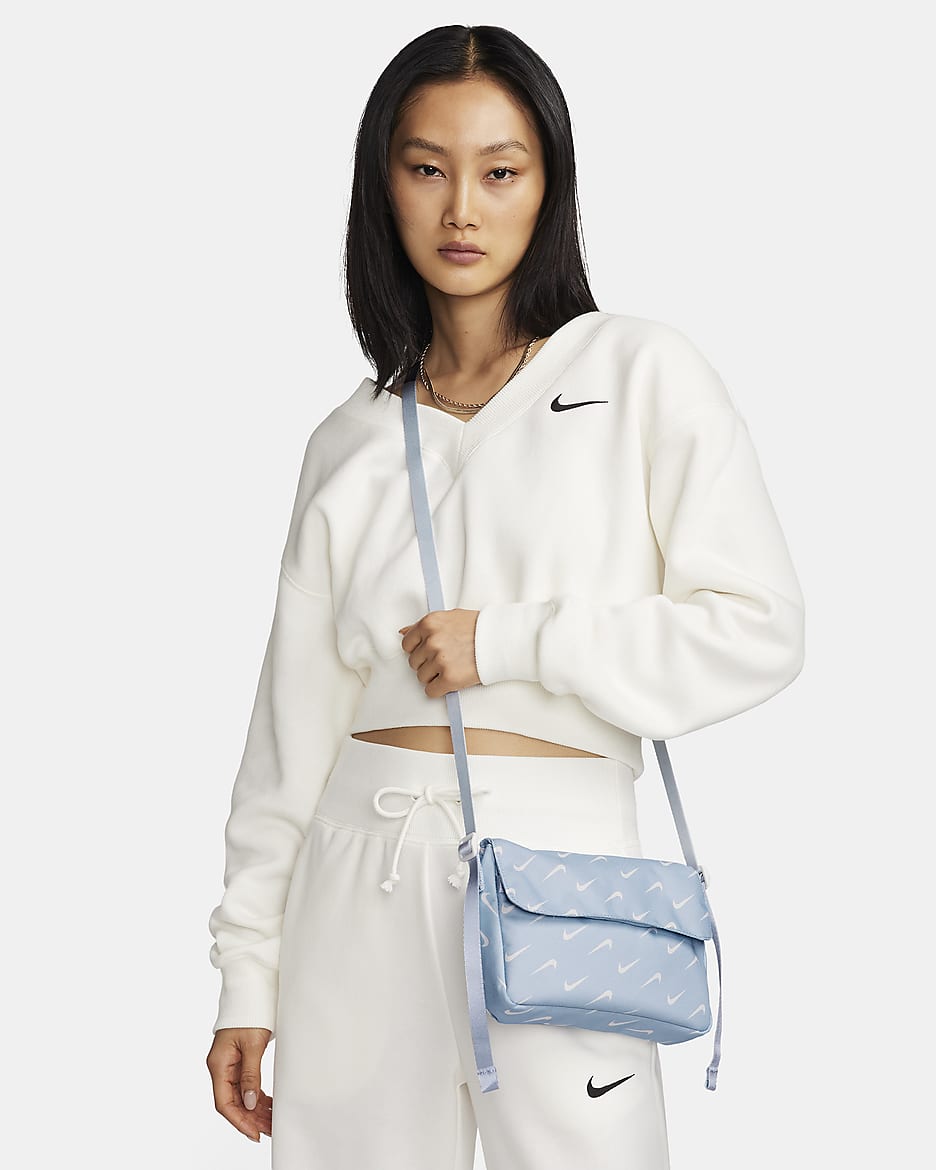 Nike Sportswear Futura 365 Women's Cross-Body Bag (3L) - Light Armoury Blue/Light Armoury Blue/Sail