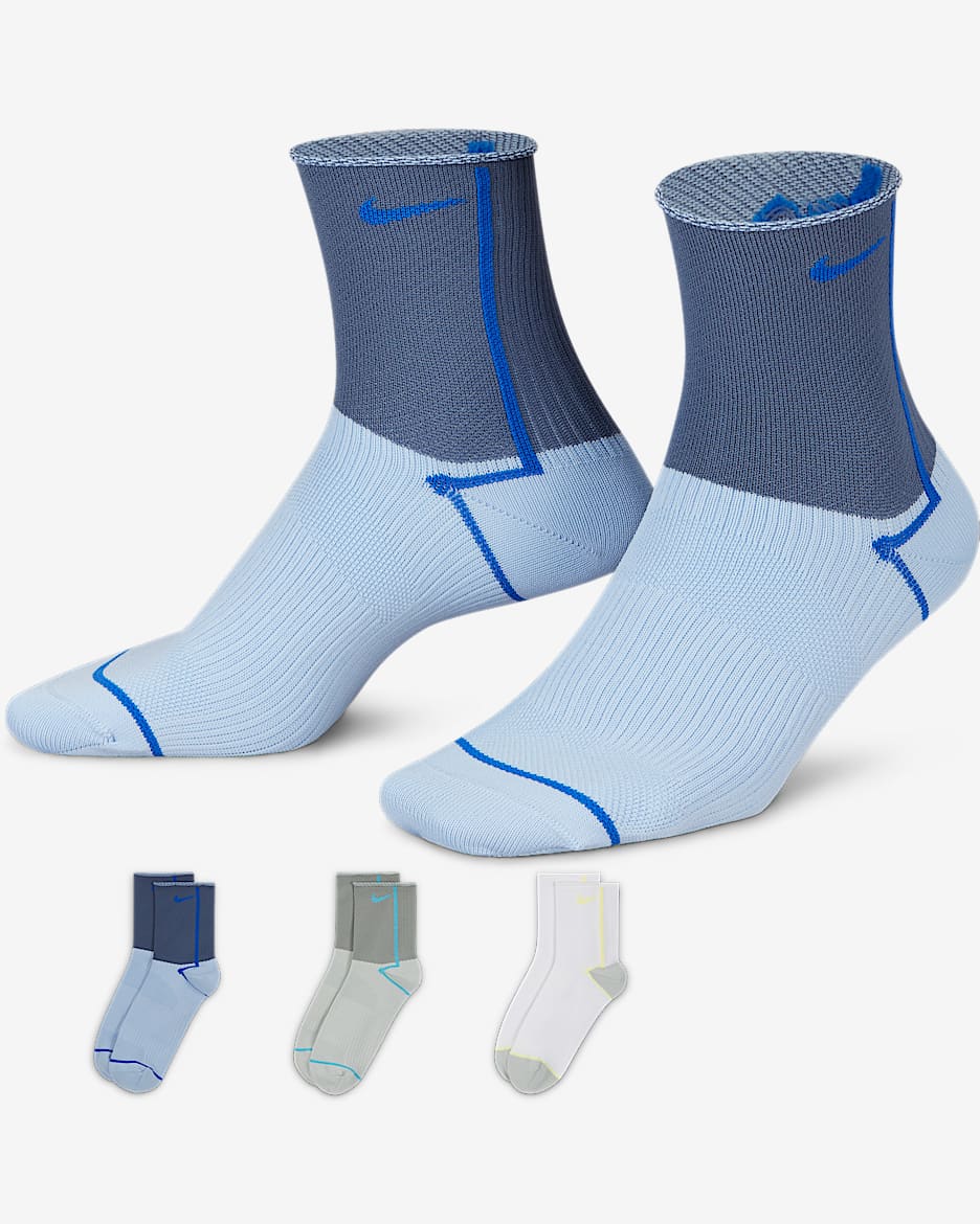 Nike Everyday Plus Lightweight Calcetines cortos de entrenamiento para mujer (3 pares) - Multicolor