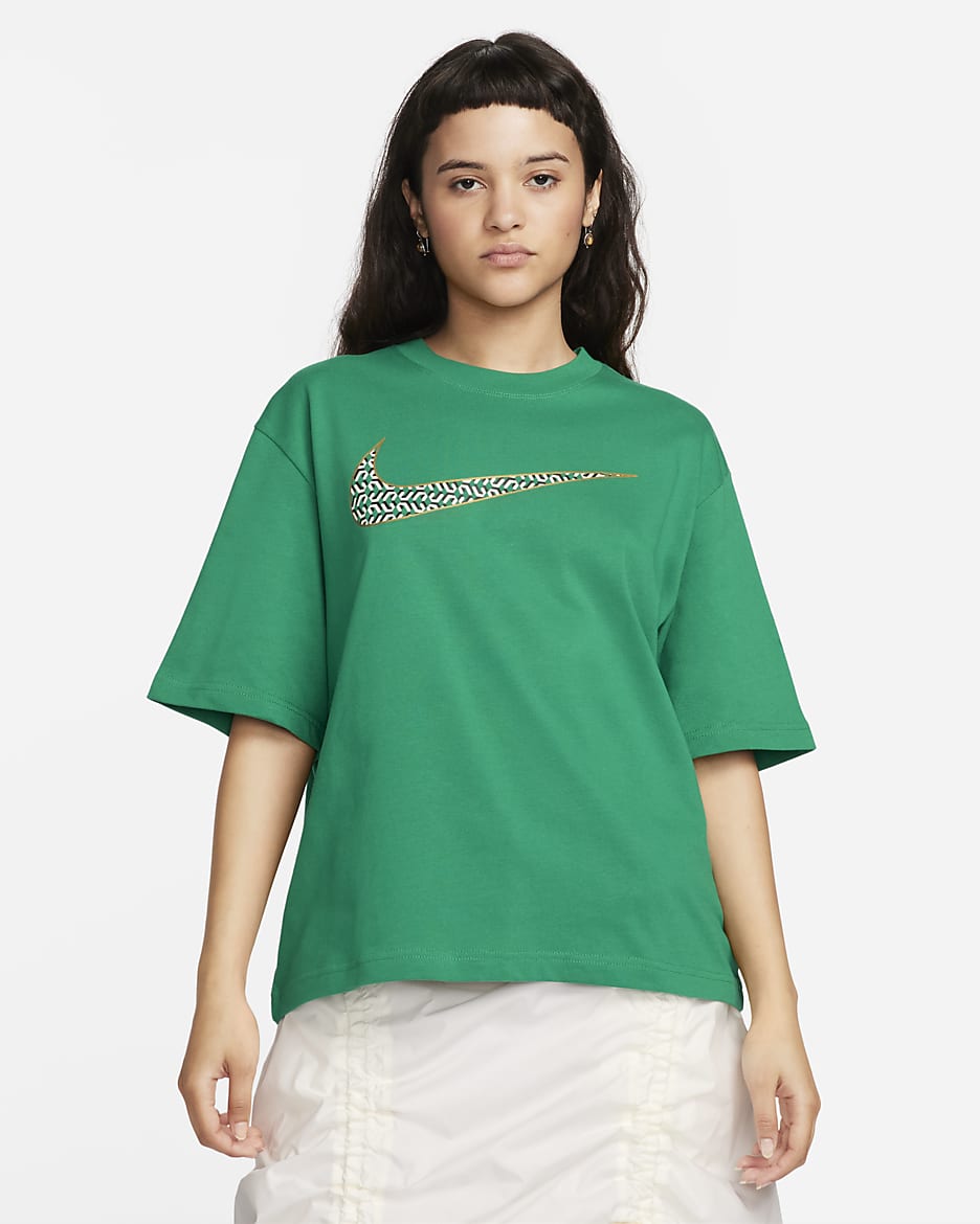 Nike Sportswear Women's Boxy T-Shirt - Malachite