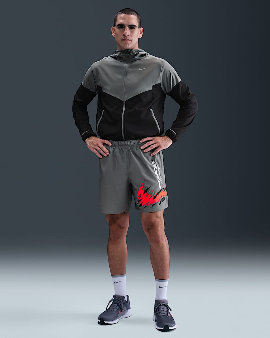 Nike Challenger Men's Dri-FIT 18cm (approx.) Brief-Lined Running Shorts - Smoke Grey
