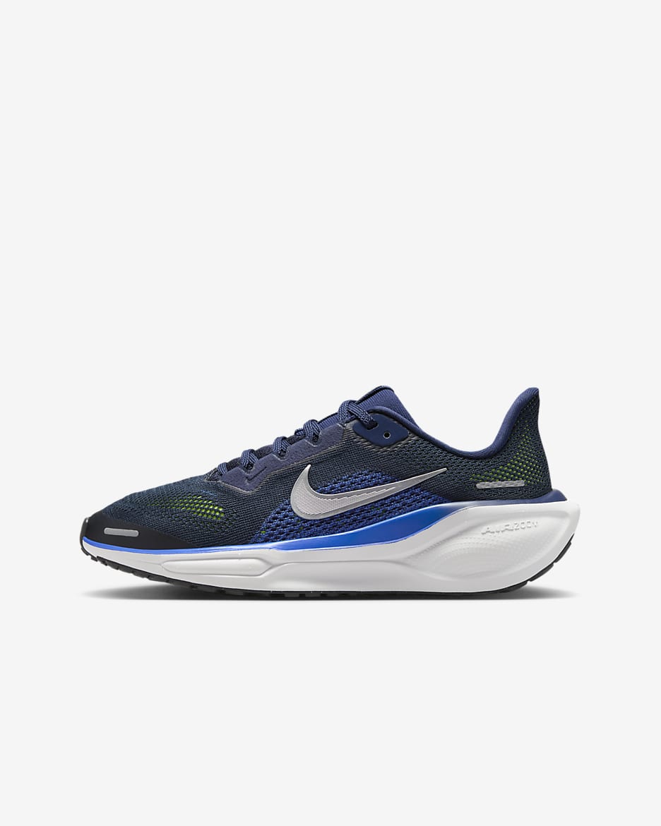 Nike Pegasus 41 országúti futócipő nagyobb gyerekeknek - Midnight Navy/Fekete/Volt/Reflect Silver