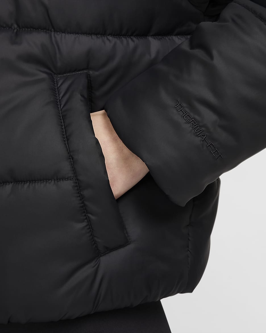 Veste à capuche ample Therma-FIT Nike Sportswear Classic Puffer pour femme - Noir/Blanc