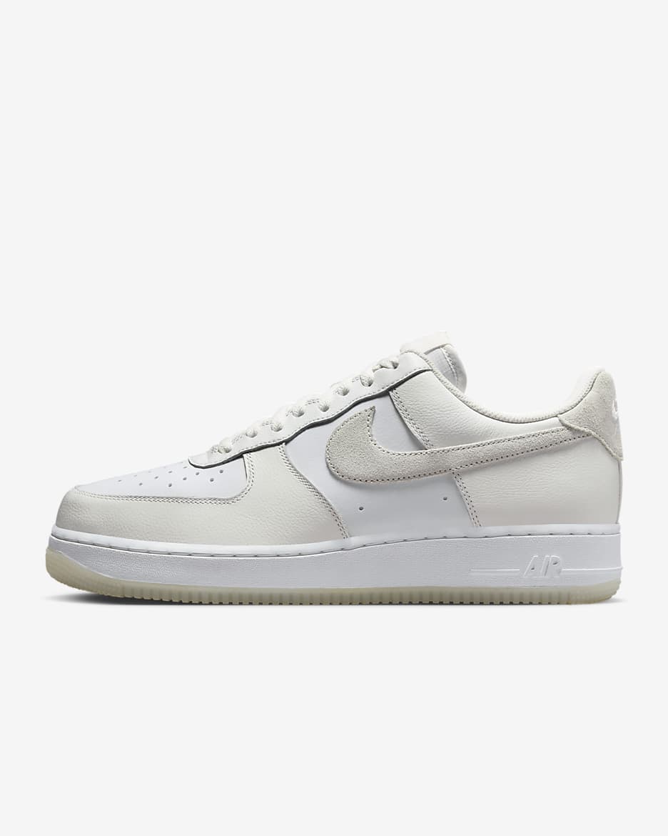 Nike Air Force 1 '07 LV8 Men's Shoes - White/Summit White/Phantom