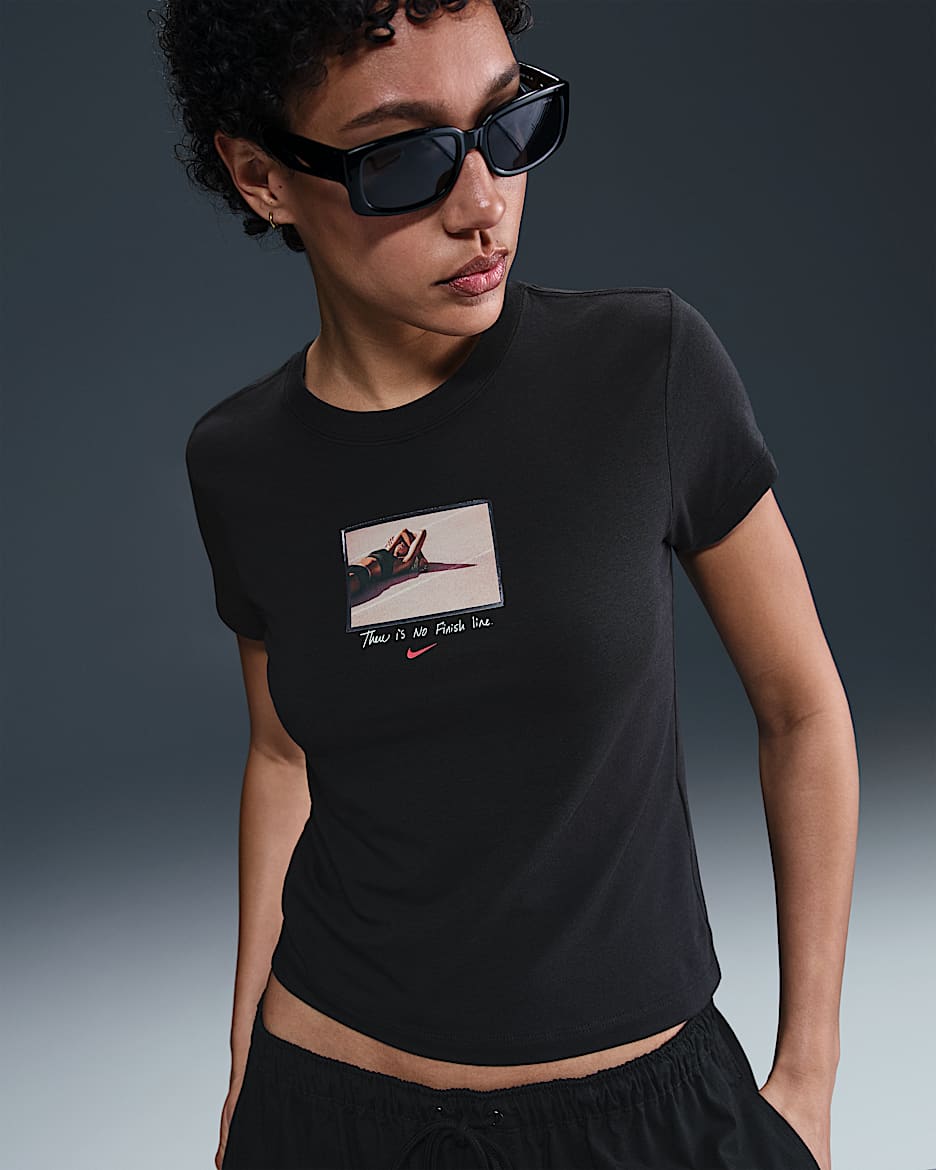 Nike Sportswear Chill Knit Women's Slim Cropped T-Shirt - Off Noir