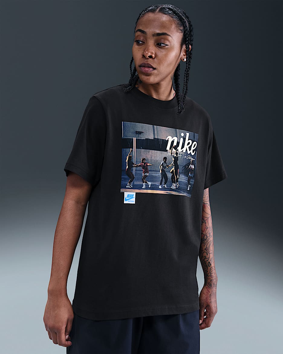 Nike Women's Basketball T-Shirt - Black