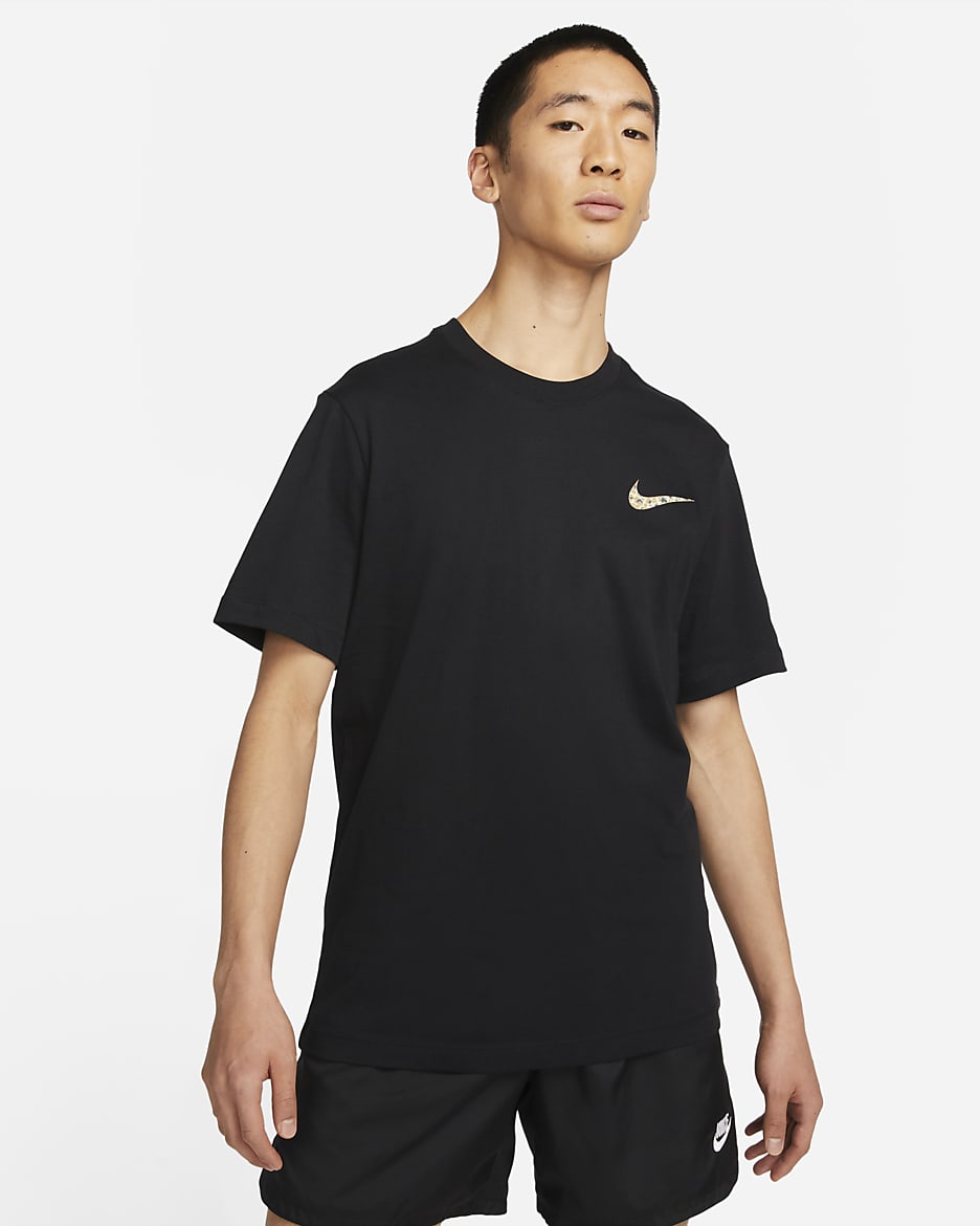 Nike Sportswear Men's T-Shirt - Black