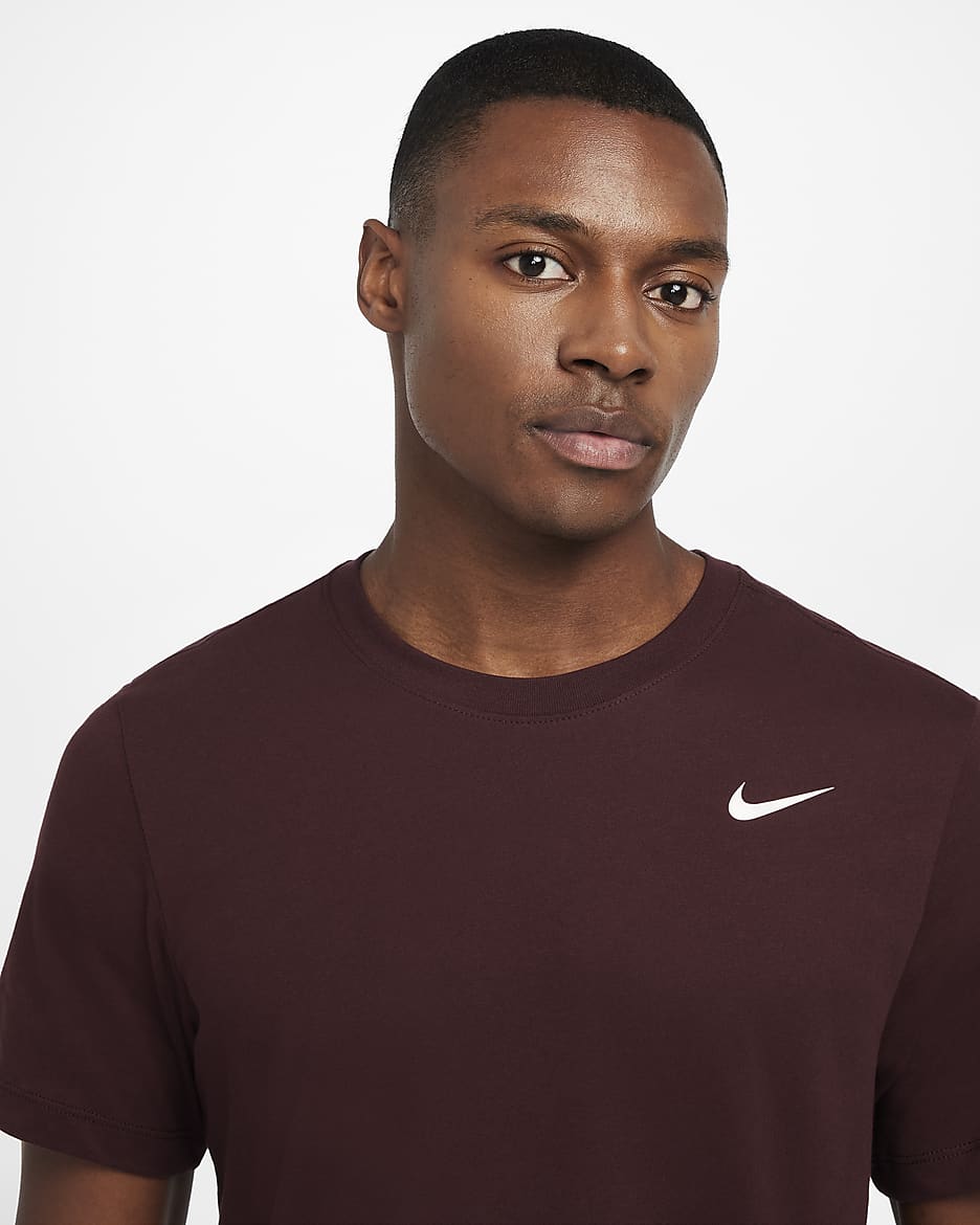 Nike Dri-FIT Men's Fitness T-Shirt - Burgundy Crush/Matte Silver