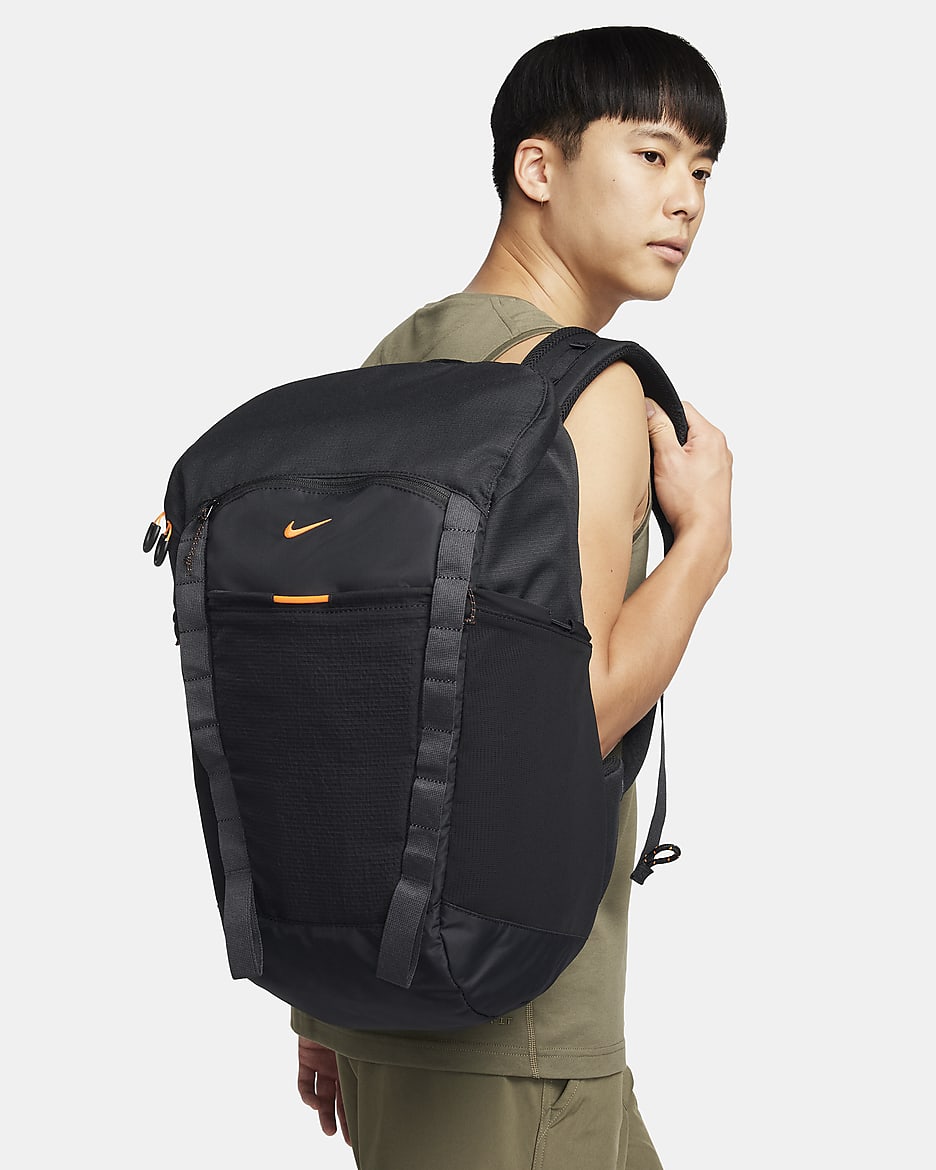 เป้สะพายหลัง Nike Hike (27 ล.) - ดำ/Anthracite/Total Orange