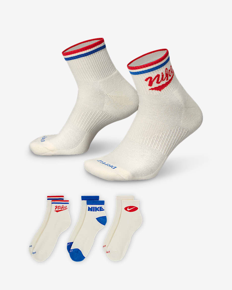 Nike Everyday Plus Ankle Socks (3 Pairs) - Multi-Colour