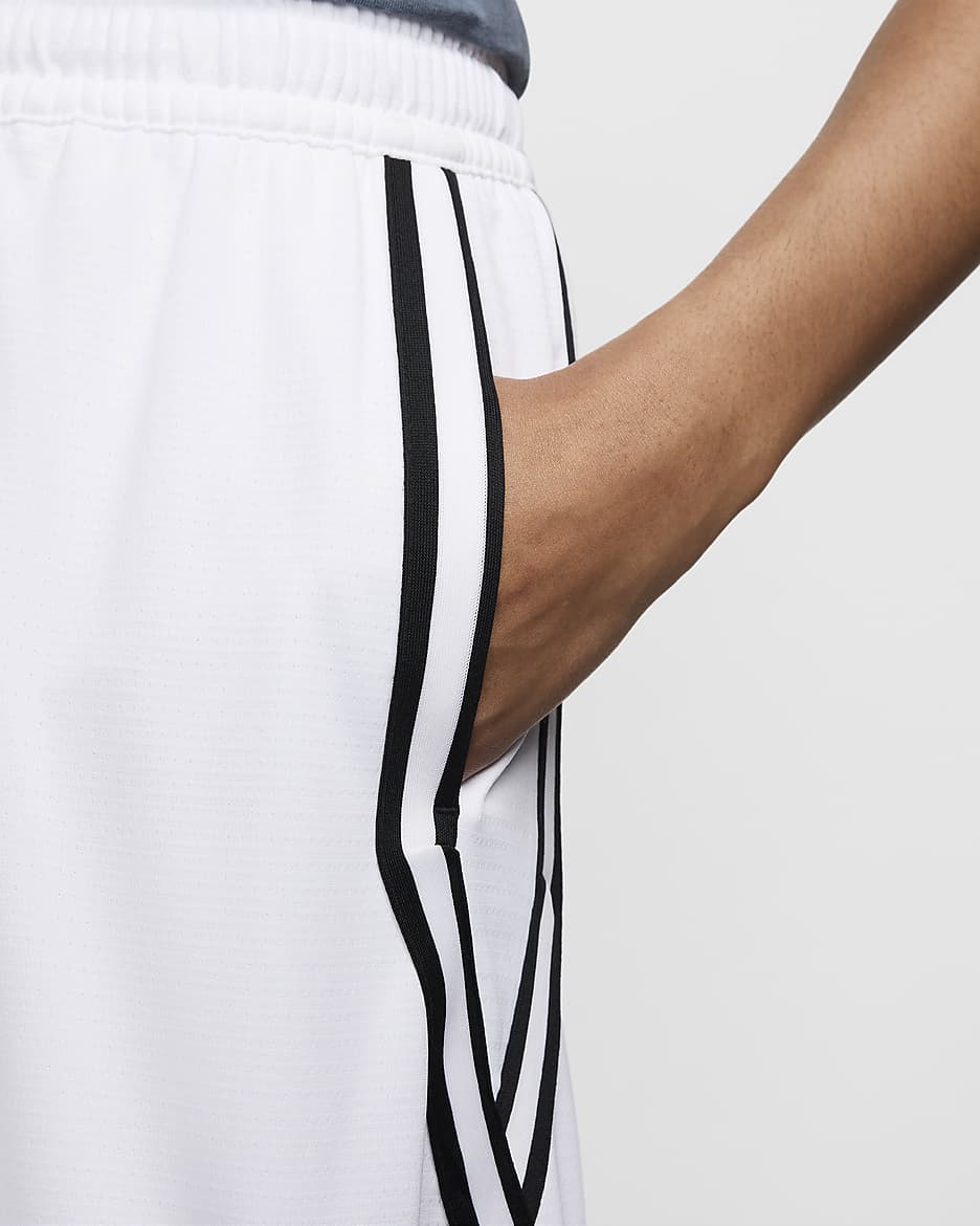 Nike Crossover Women's Dri-FIT 7" Basketball Shorts - White/Black/Black