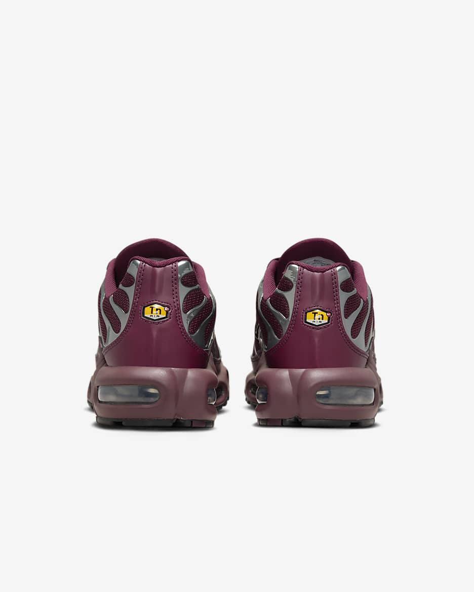 Nike Air Max Plus SE Schuh (Damen) - Night Maroon/Dark Team Red/Metallic Silver/Schwarz