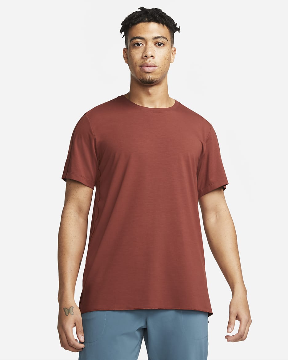 Nike Yoga Dri-FIT 男款上衣 - Oxen Brown/Iron Grey