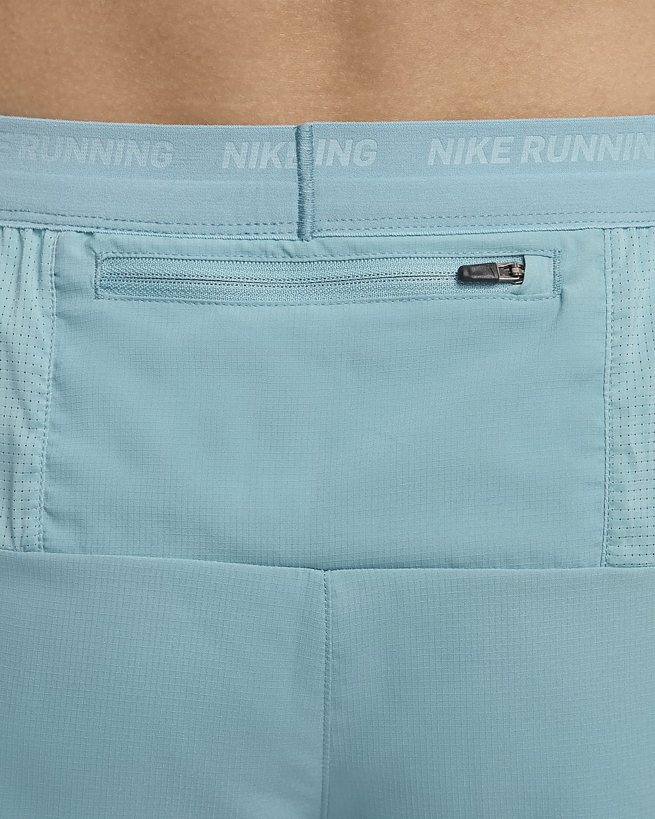 Nike Stride Dri-FIT hardloopshorts met binnenbroek voor heren (18 cm) - Denim Turquoise/Zwart