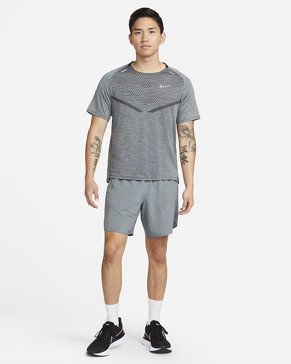 Nike Dri-FIT ADV TechKnit Ultra Men's Short-Sleeve Running Top - Black/Smoke Grey