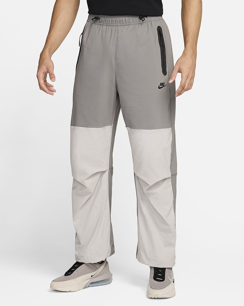 Nike Tech Men's Woven Oversized Trousers - Flat Pewter/Light Iron Ore/Black