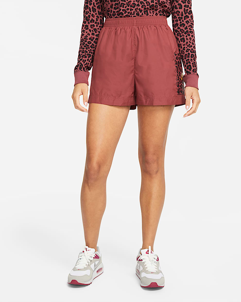Nike Sportswear 女款梭織短褲 - Cedar/Metallic Gold