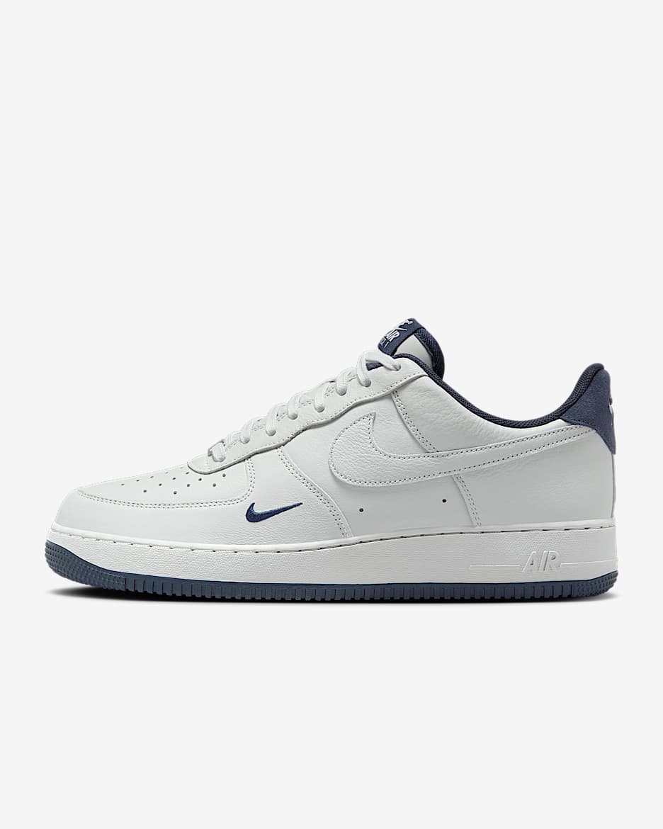 รองเท้าผู้ชาย Nike Air Force 1 '07 LV8 - Photon Dust/Obsidian/Photon Dust