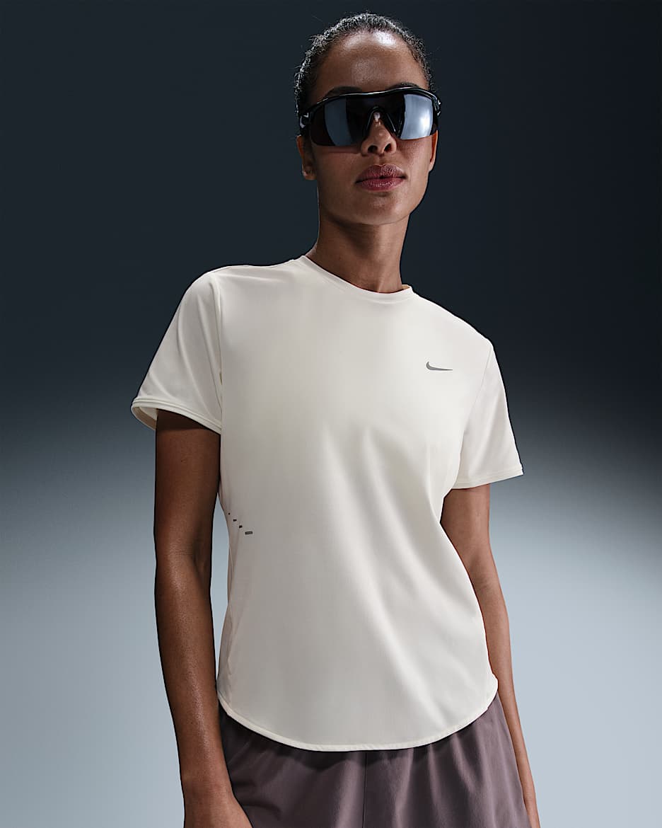 Camisola de running de manga curta Dri-FIT Nike Swift para mulher - Sail
