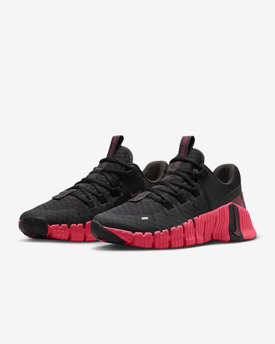 Nike Free Metcon 5 Women's Workout Shoes - Black/Challenge Red/Team Crimson/Siren Red