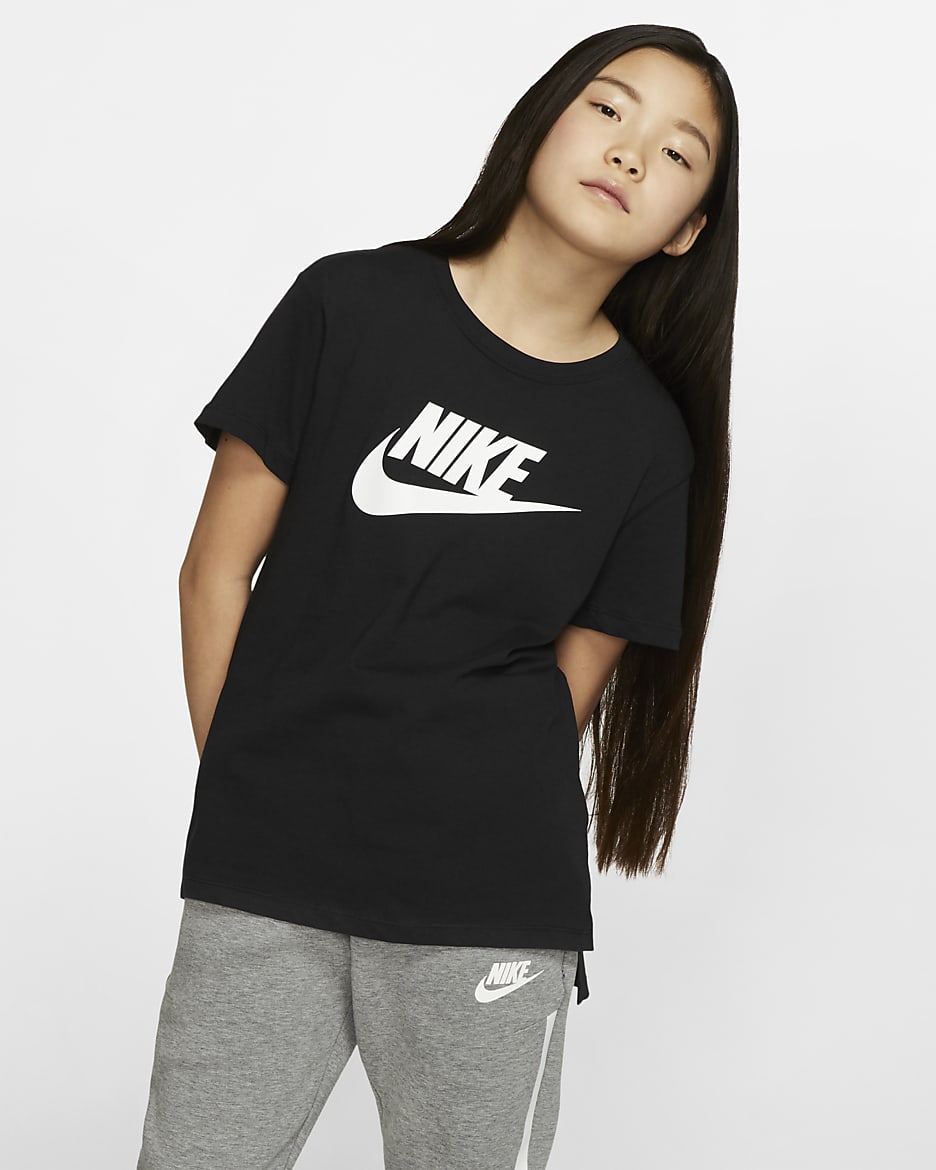 Tričko Nike Sportswear pro větší děti - Černá/Bílá