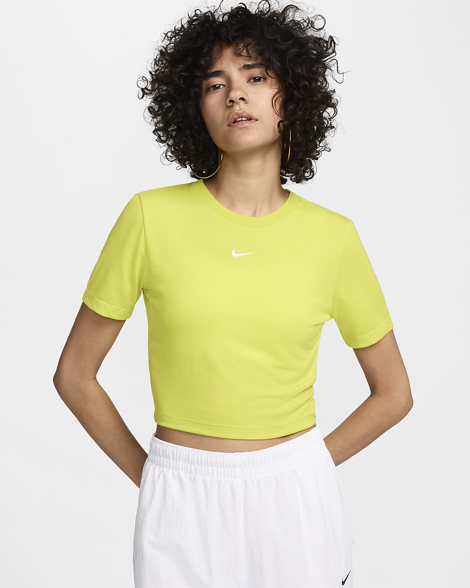 Playera slim cropped para mujer Nike Sportswear Essential - Cactus brillante/Blanco