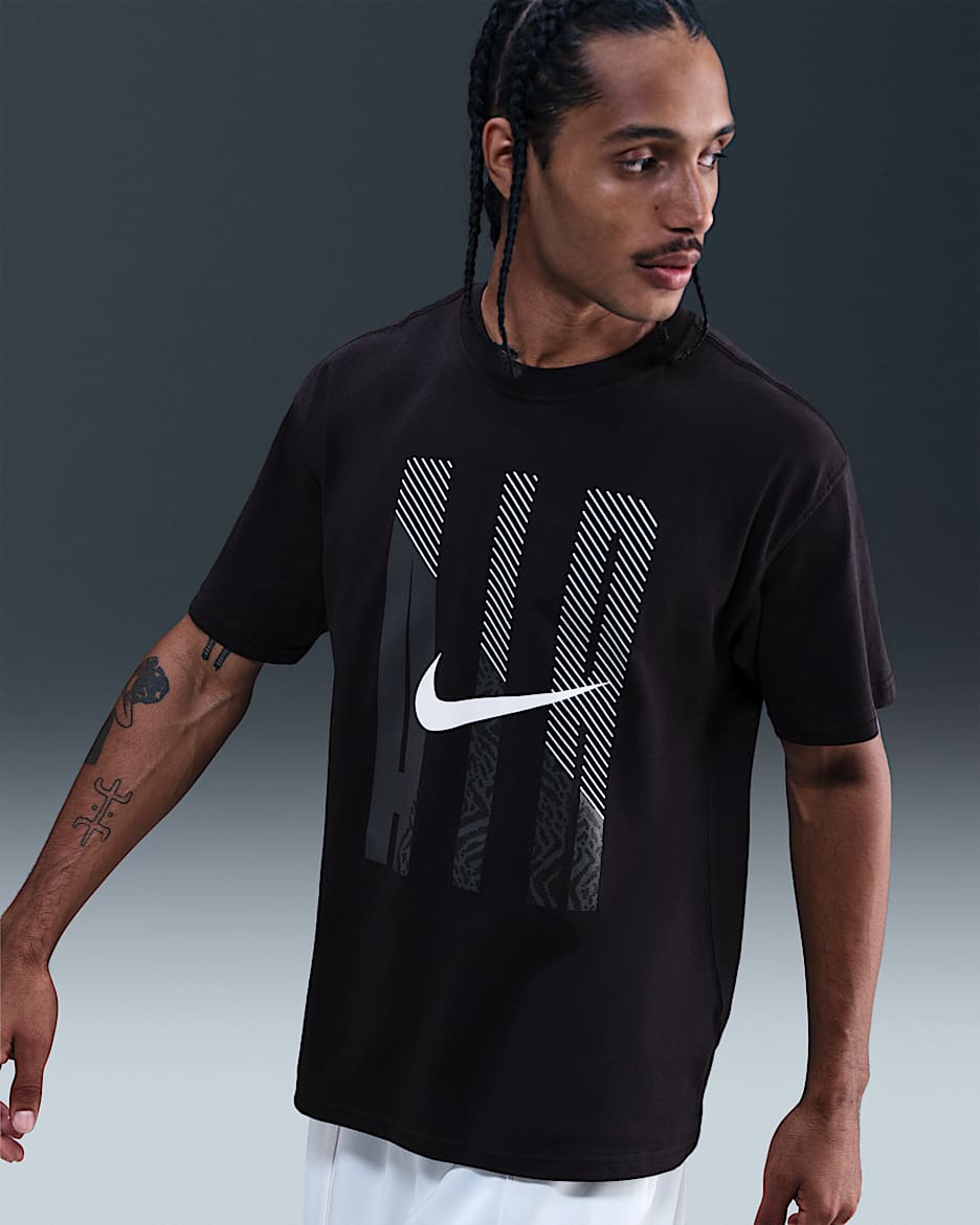 Nike Sportswear Men's Max90 T-Shirt - Black