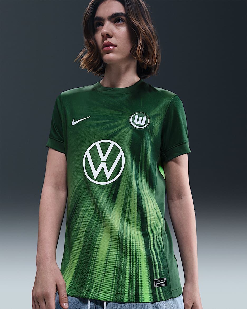 Primera equipación Stadium VfL Wolfsburgo 2025/2026 Camiseta de manga corta de fútbol Replica Nike Dri-FIT - Mujer - Gorge Green/Blanco