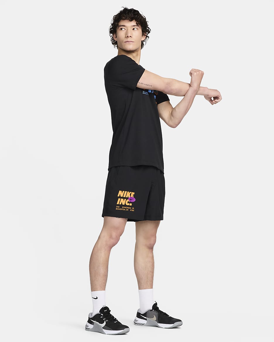 Nike Form Men's Dri-FIT 18cm (approx.) Unlined Fitness Shorts - Black/Sundial/Vivid Purple