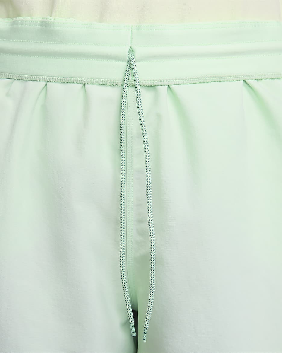 Nike ACG Women's 12.5cm (approx.) Shorts - Vapour Green/Summit White