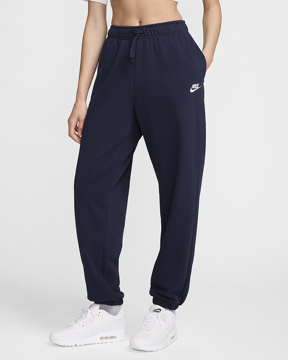 Pants de entrenamiento oversized de tiro medio para mujer Nike Sportswear Club Fleece - Obsidiana/Blanco