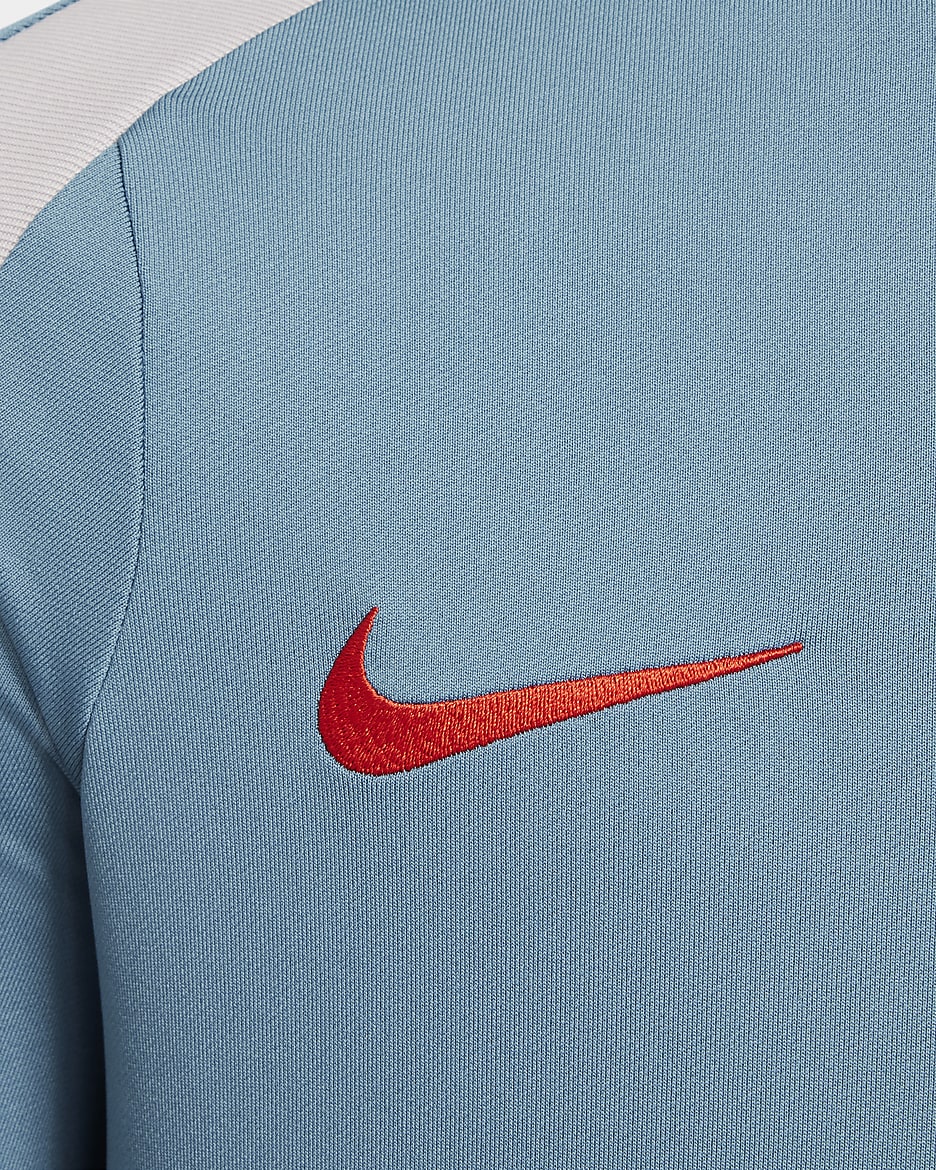 Atlético Madrid Strike Nike Dri-FIT voetbaltrainingstop voor kids - Noise Aqua/Light Iron Ore/Light Crimson