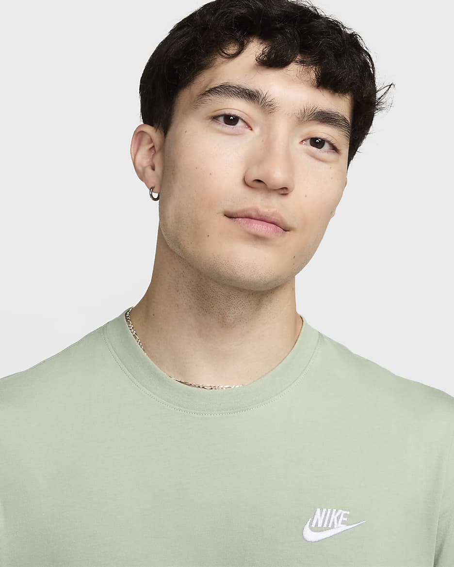 Nike Sportswear Club Men's T-Shirt - Jade Horizon