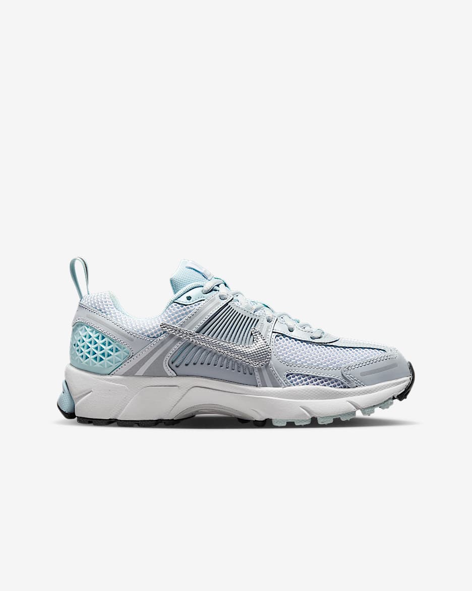 Tenis para niños grandes Nike Vomero 5 - Platino puro/Azul glacial/Gris lobo/Plata metalizado