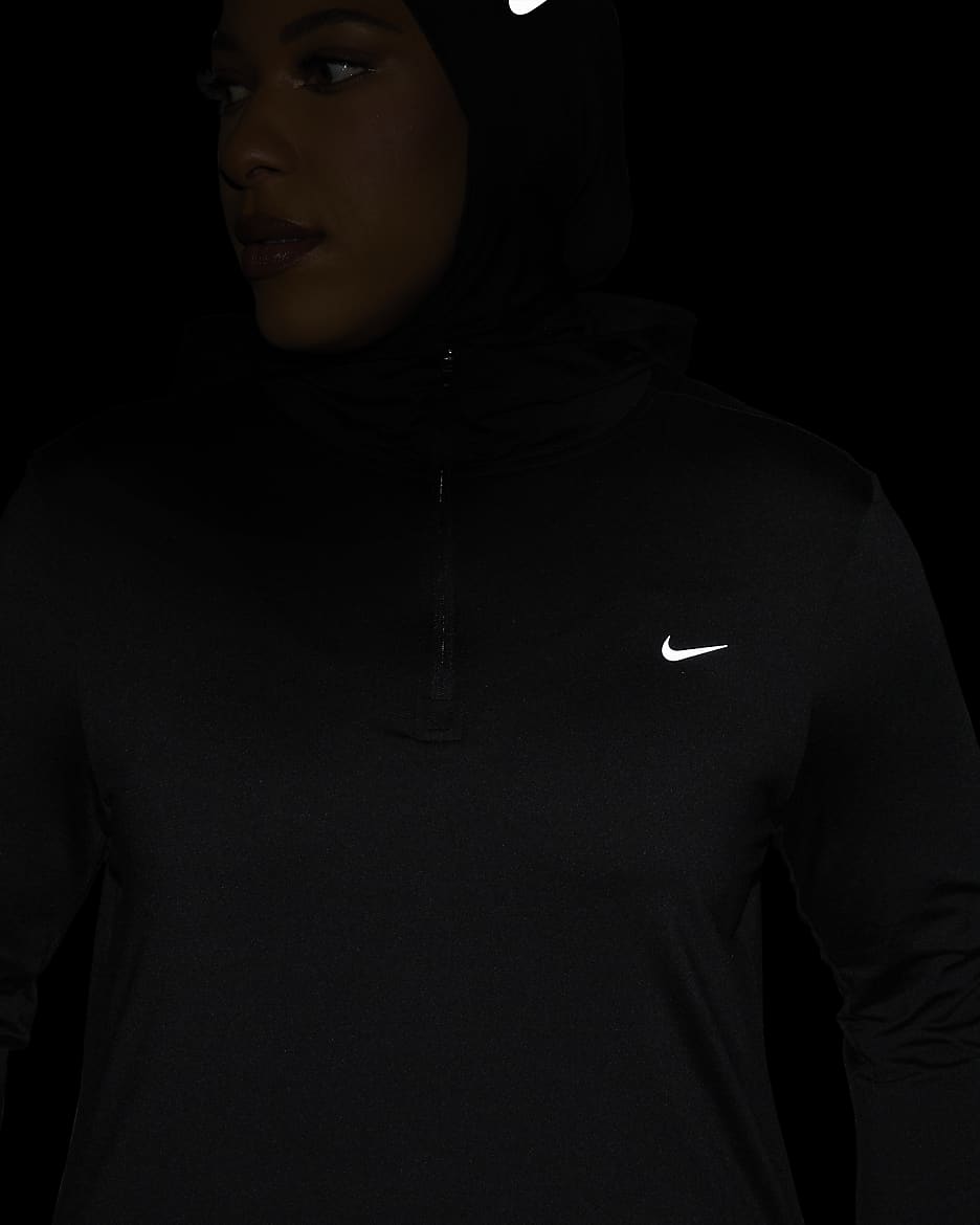 Γυναικείο τζάκετ με κουκούλα για τρέξιμο Nike Dri-FIT Swift UV - Μαύρο