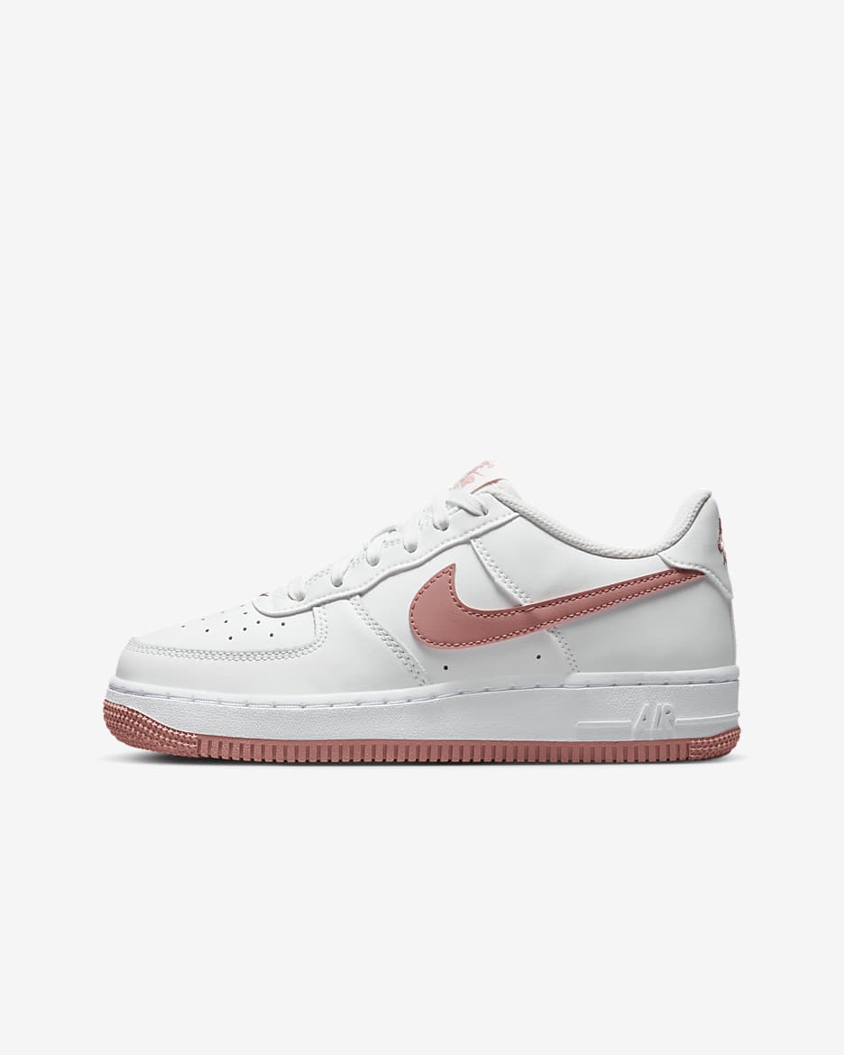 รองเท้าเด็กโต Nike Air Force 1 - Summit White/ขาว/Red Stardust
