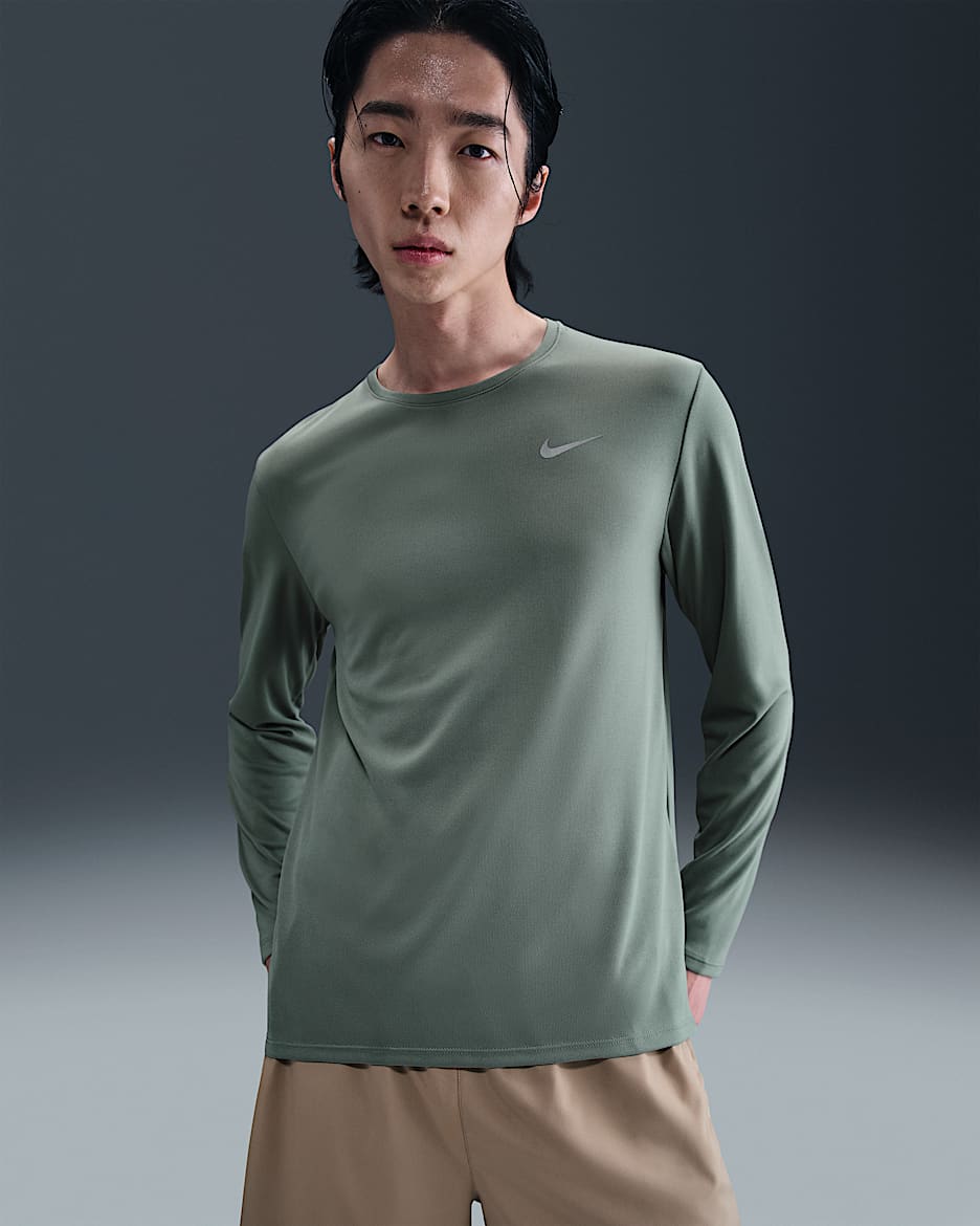 Nike Miler Men's Dri-FIT UV Long-Sleeve Running Top - Clay Green