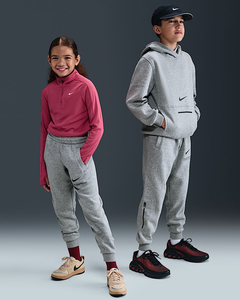 Nike Sportswear Club Fleece Older Kids' Joggers - Dark Grey Heather/Base Grey/Black