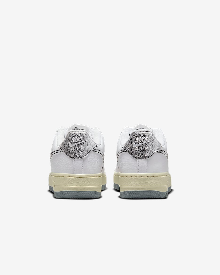 Nike Air Force 1 LV8 3 Older Kids' Shoes. Nike SG