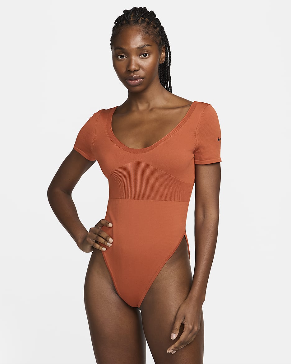 Body de manga corta ajustado con suéter para mujer Nike Sportswear Chill Knit - Amanecer quemado/Amanecer quemado/Negro