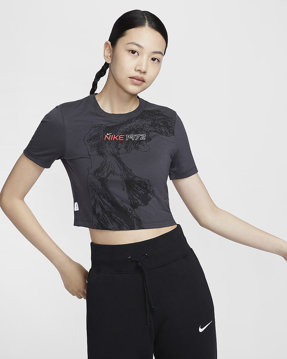 ナイキ スポーツウェア ウィメンズ スリム クロップ Tシャツ - アンスラサイト