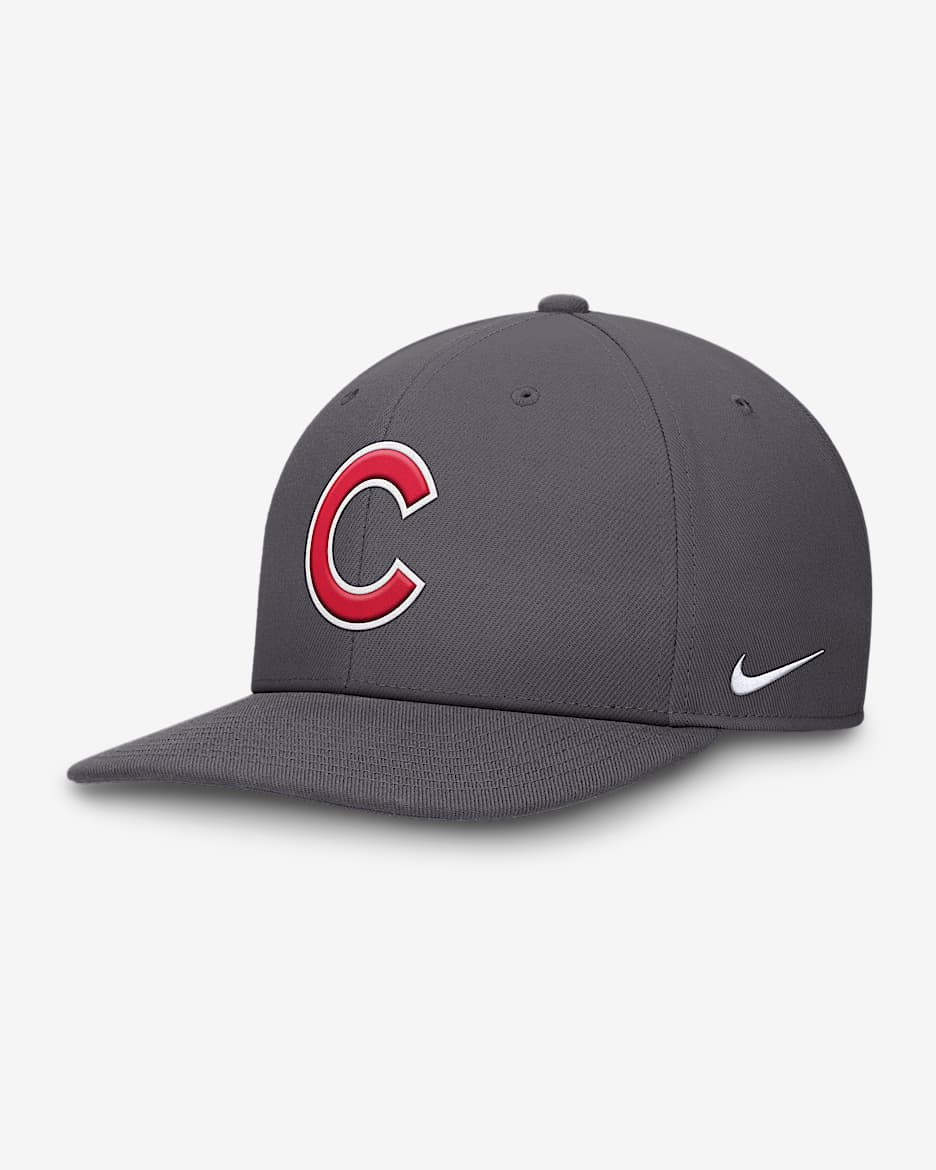 Gorra Nike Dri-FIT de la MLB ajustable para hombre Chicago Cubs Pro - Gris