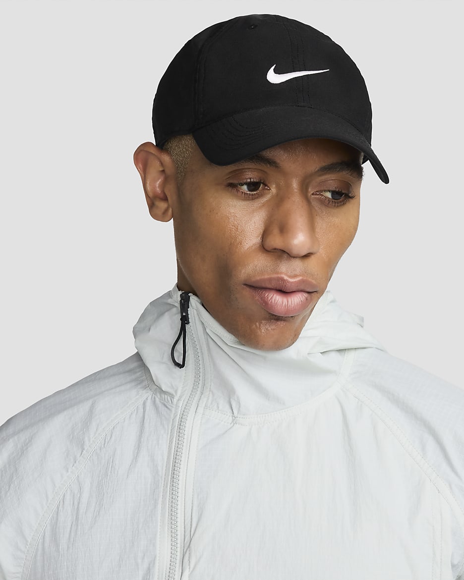 Nike Dri-FIT Club Unstructured Cap - Black/White