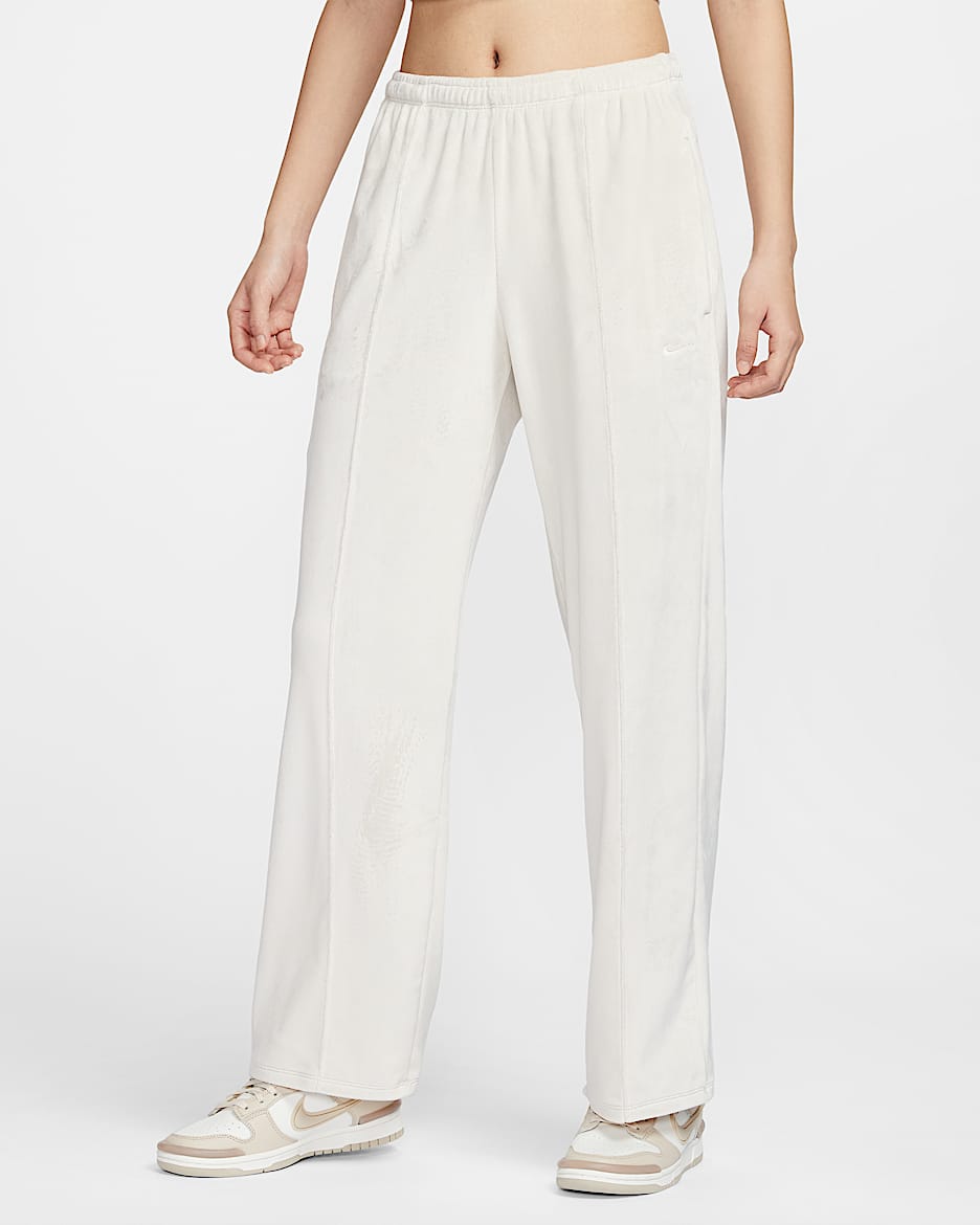 Nike Sportswear Chill Knit Women's Mid-Rise Velour Trousers - Light Orewood Brown/Sail