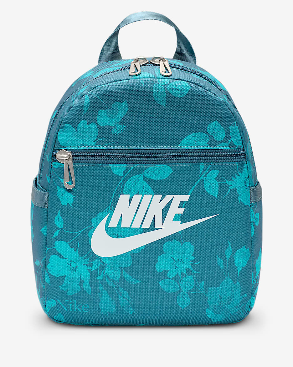 เป้สะพายหลังขนาดเล็กสำหรับผู้หญิง Nike Sportswear Futura (6 ล.) - Smokey Blue/Dusty Cactus/ขาว