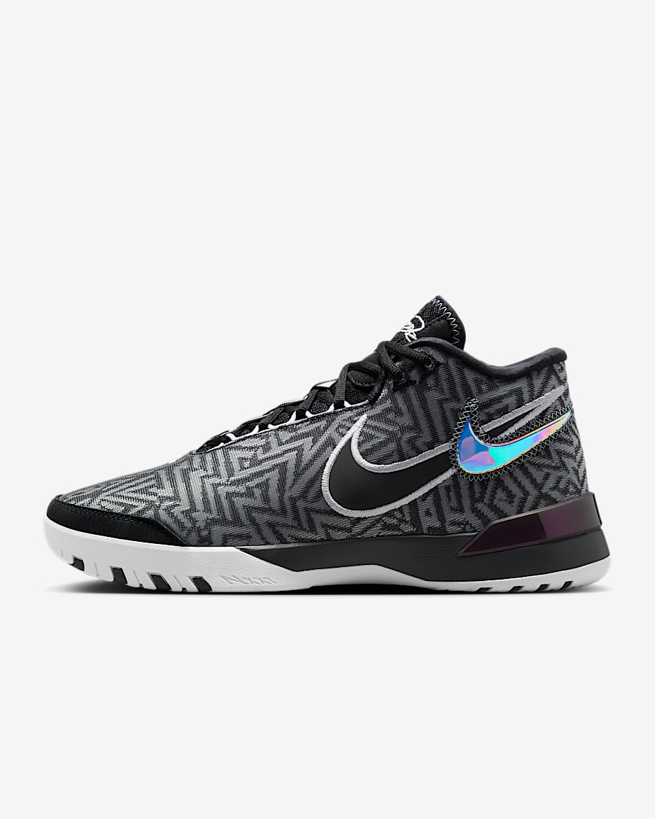 LeBron NXXT Genisus Basketball Shoes