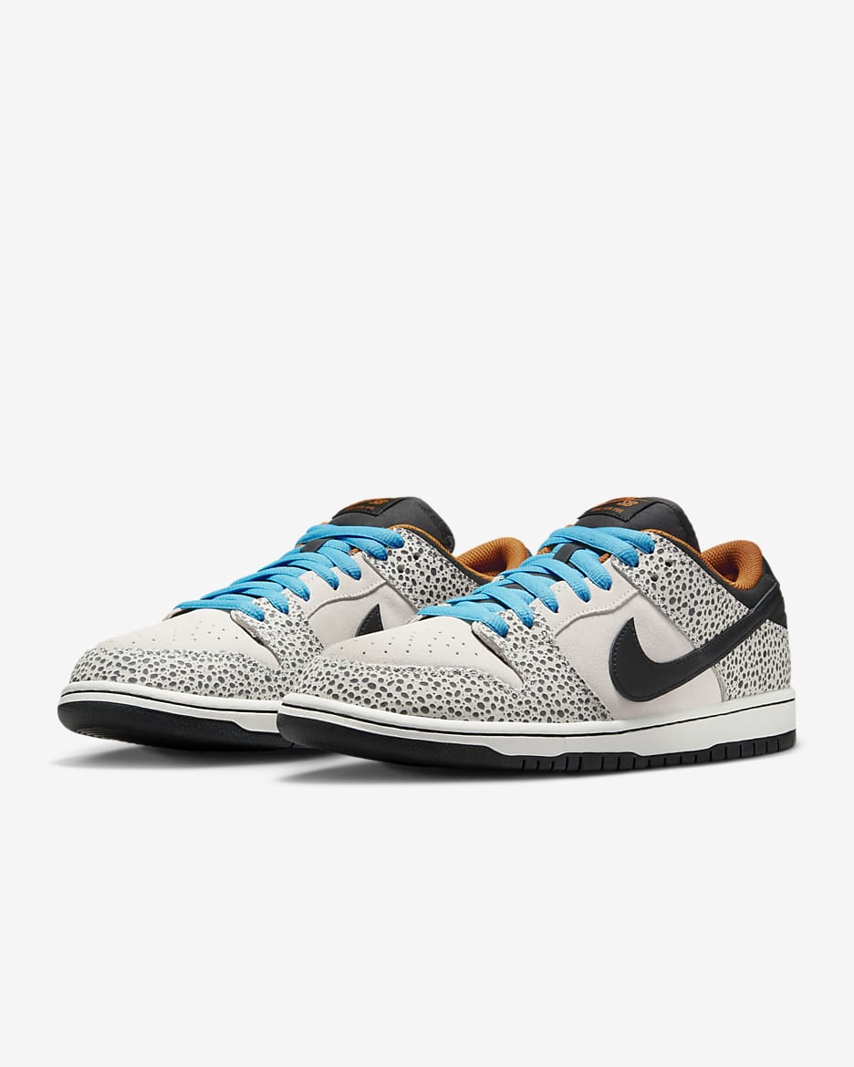 Nike SB Dunk Low Pro Electric Skate Shoes - Phantom/Black/Monarch/Black