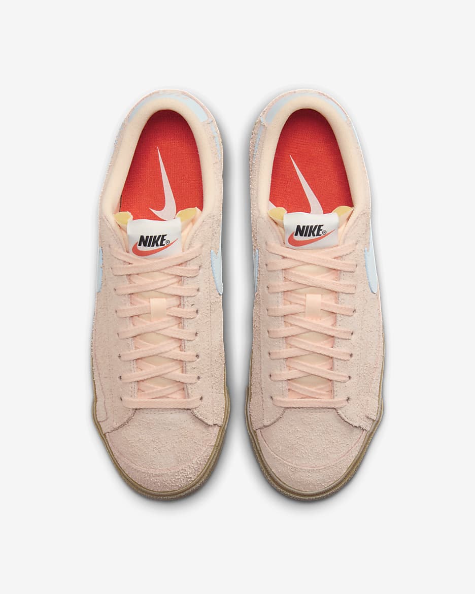 Nike Blazer Low '77 Vintage Zapatillas - Mujer - Crimson Tint/Gum Light Brown/Team Orange/Glacier Blue