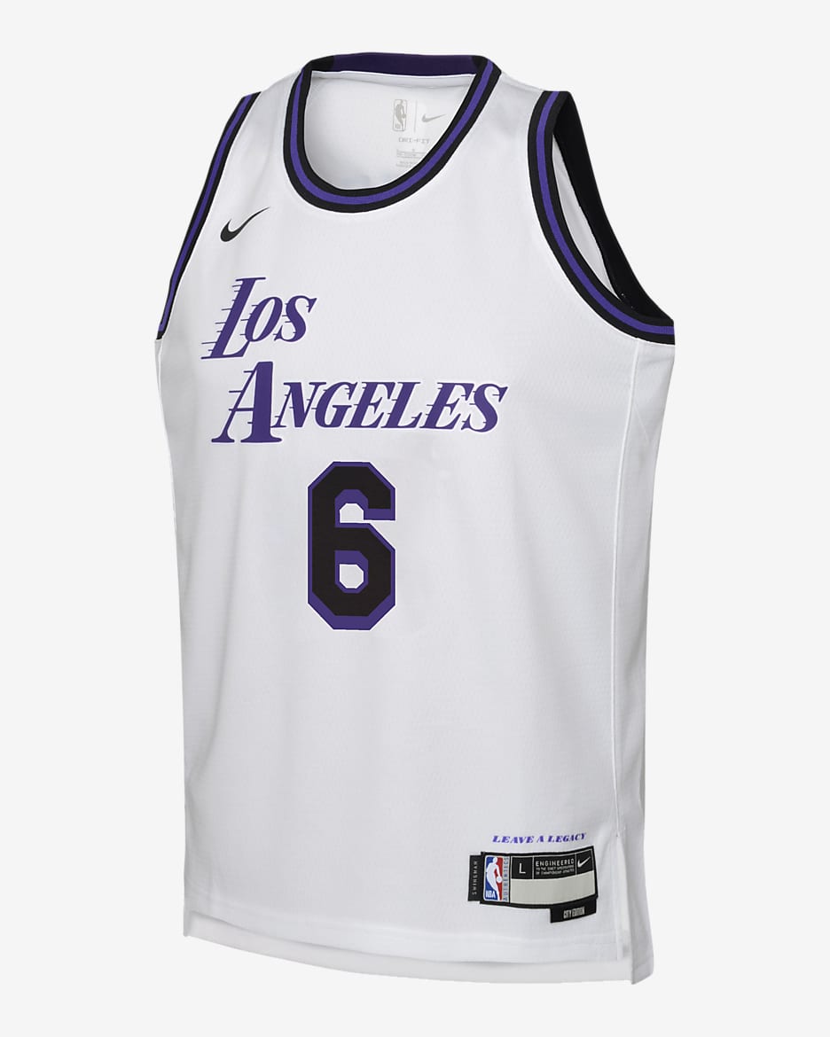 Jersey Nike Dri-FIT Swingman de la NBA para niños talla grande LeBron James Los Angeles Lakers City Edition - Blanco