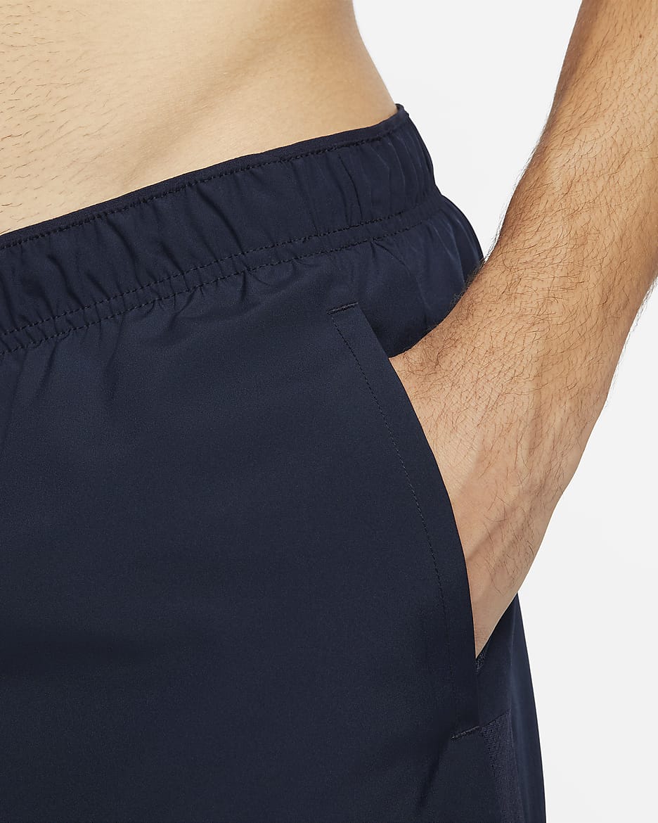 Nike Challenger Dri-FIT-Laufshorts mit Futter für Herren (ca. 12,5 cm) - Obsidian/Obsidian/Schwarz