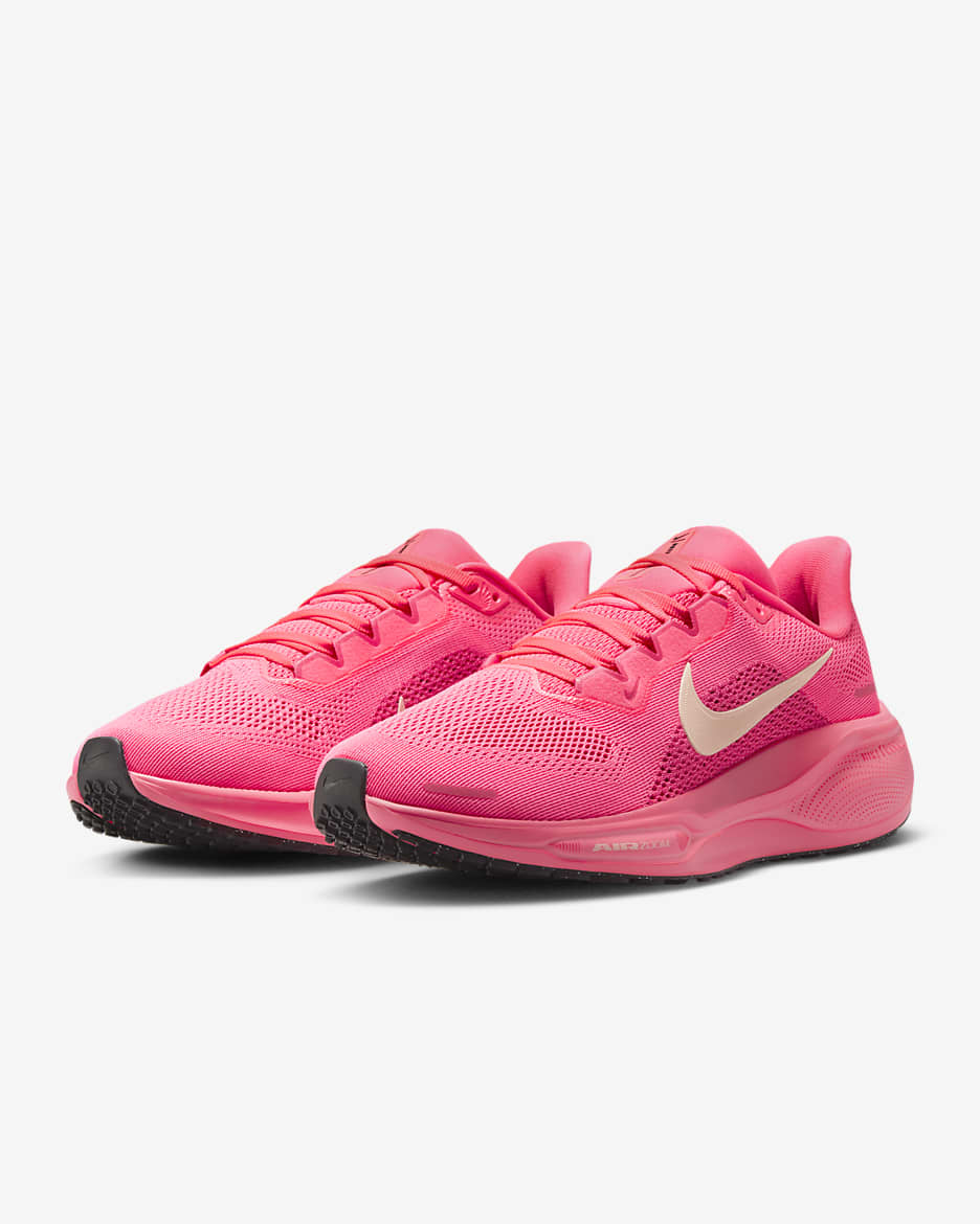 Tenis de correr en pavimento para mujer Nike Pegasus 41 - Ponche cálido/Rosa margarita/Negro/Tinte carmesí